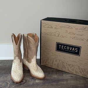 Ostrich Pearl Tecovas Size 5.5B